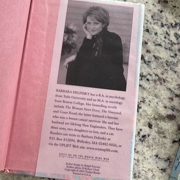 Uplift : Secrets from Sisterhood of Breast Cancer Survivors‎ by Barbara Delinsky - Picture 7 of 7